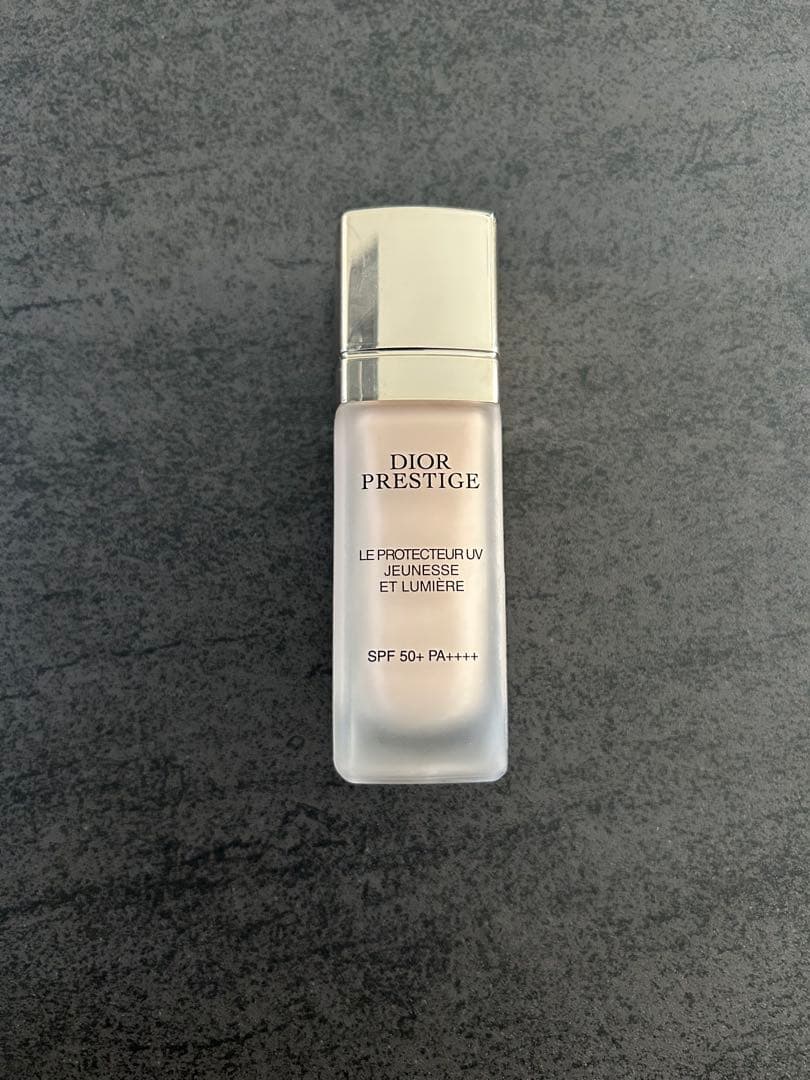 クリスチャンディオール Dior プレステージホワイトルプロテクターUV