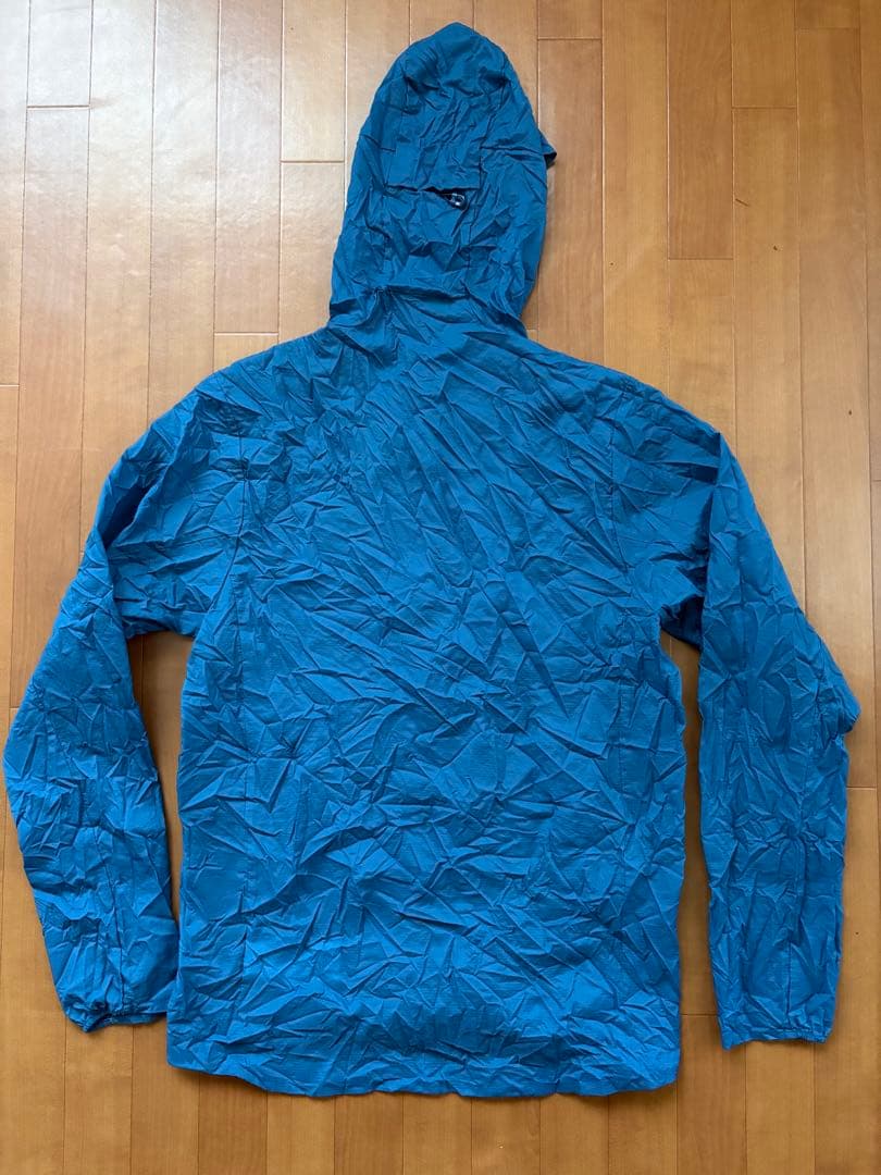 Patagonia メンズ•フーディニ•ジャケット　Sサイズ