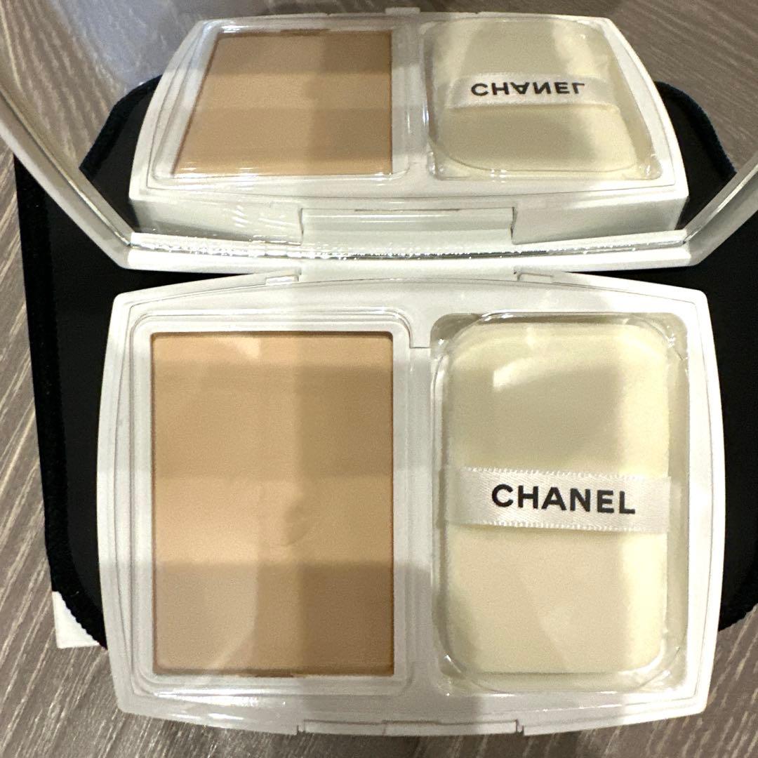〈新品・未使用〉CHANEL LE BLANC パウダーファンデーション B10