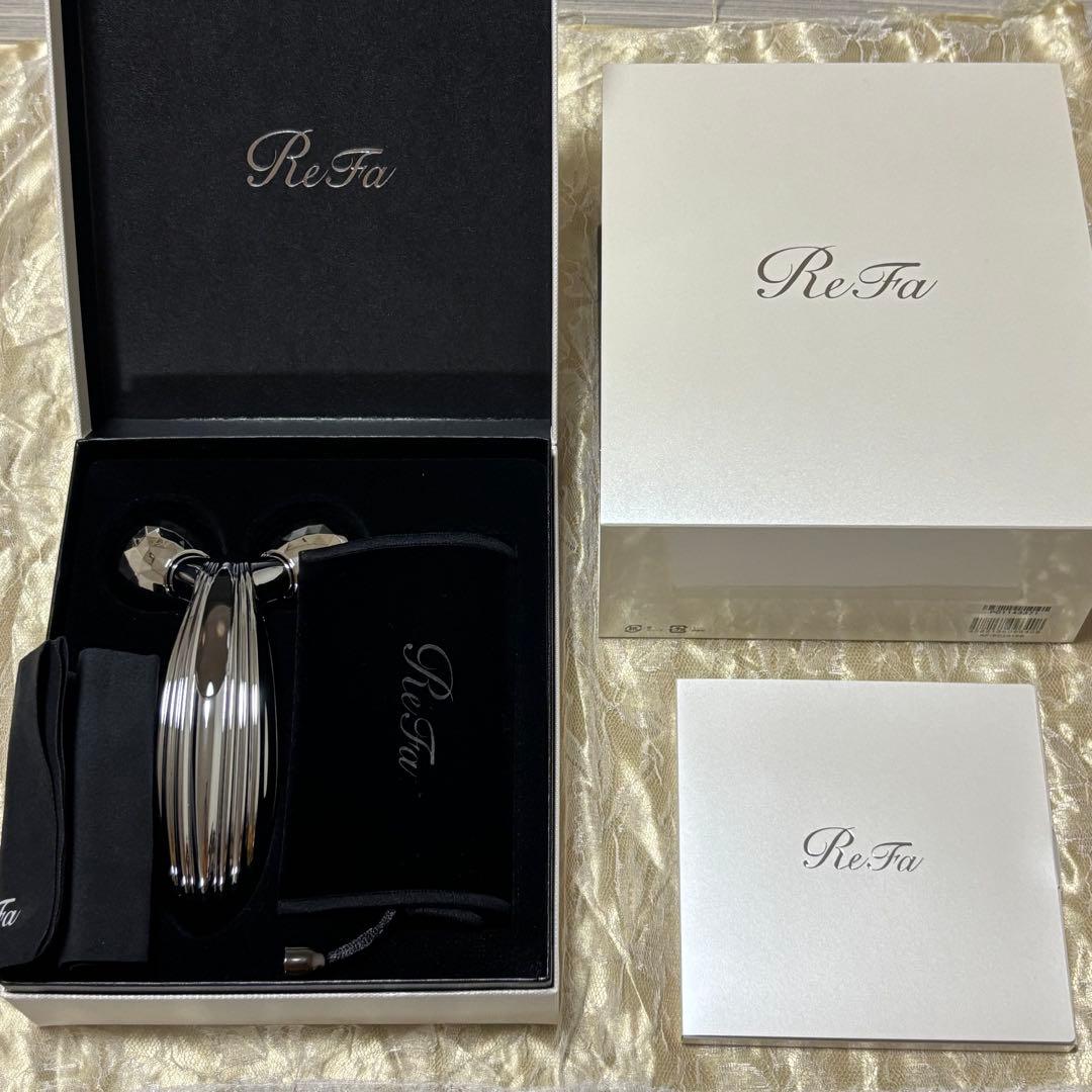 【最終お値下げ中！】ReFa カラットレイ　美顔ローラー シルバー 新品未使用品