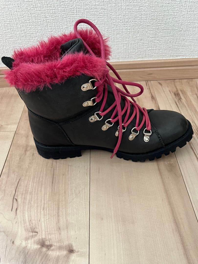 【LIMI feu】ファー付きブーツ ブラック/ピンク
