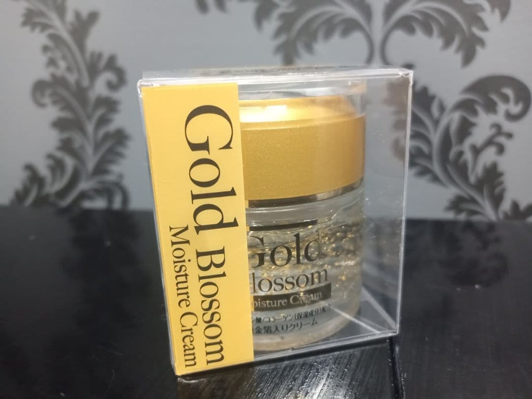 Gold Blossom　保湿クリーム　純金箔入りクリーム　金箔入保湿クリーム