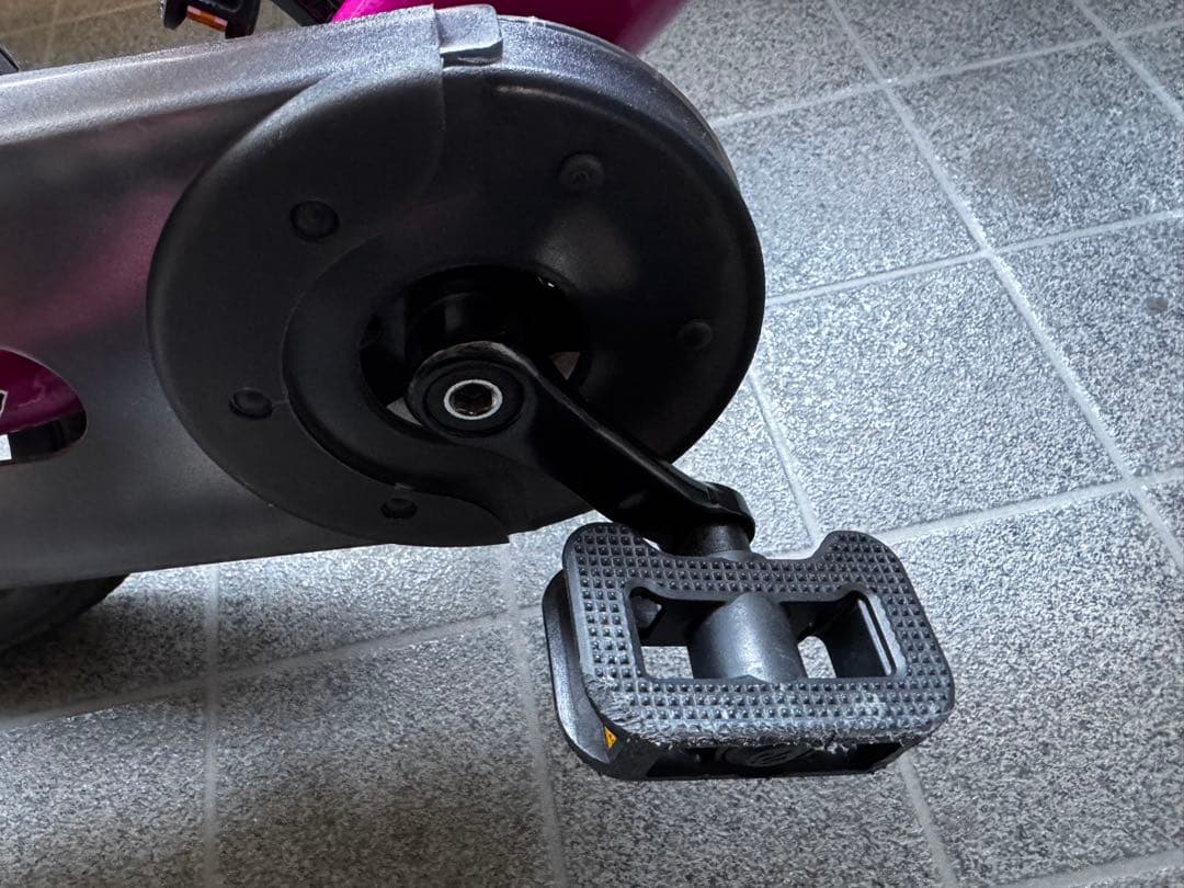 ストライダー14x フューシャピンク