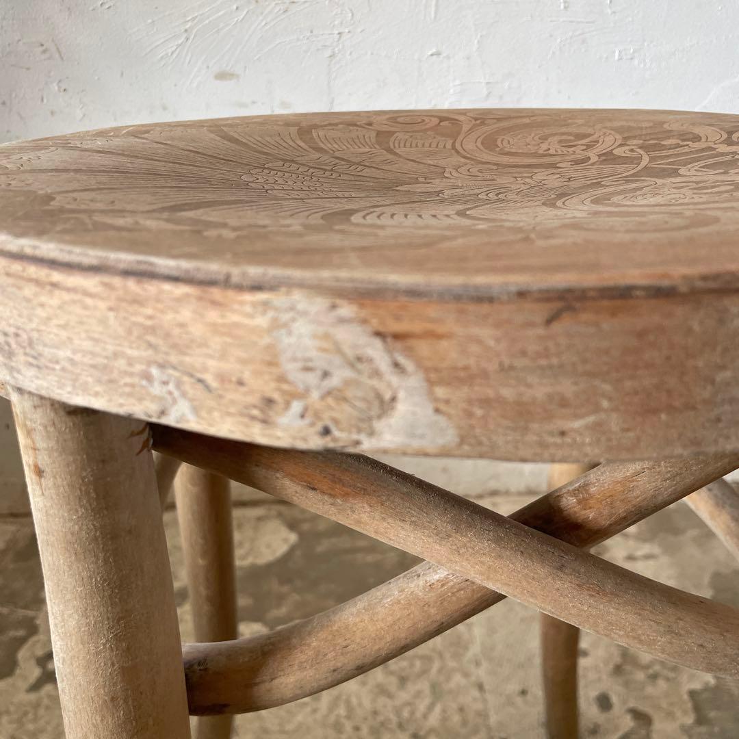 ビンテージ　　ベントウッドスツール　　剥離