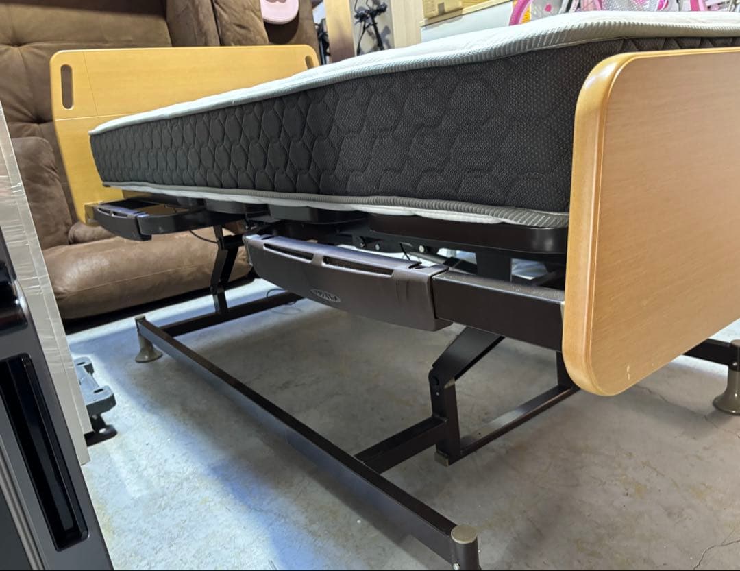 フランスベッド レステックス電動ベッド3モーター01FN シリーズ マット付美品