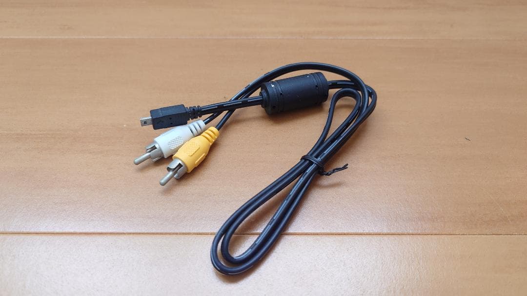 【ジャンク品】Olympus E-PL6 ミラーレスカメラ レッド+レンズ２本