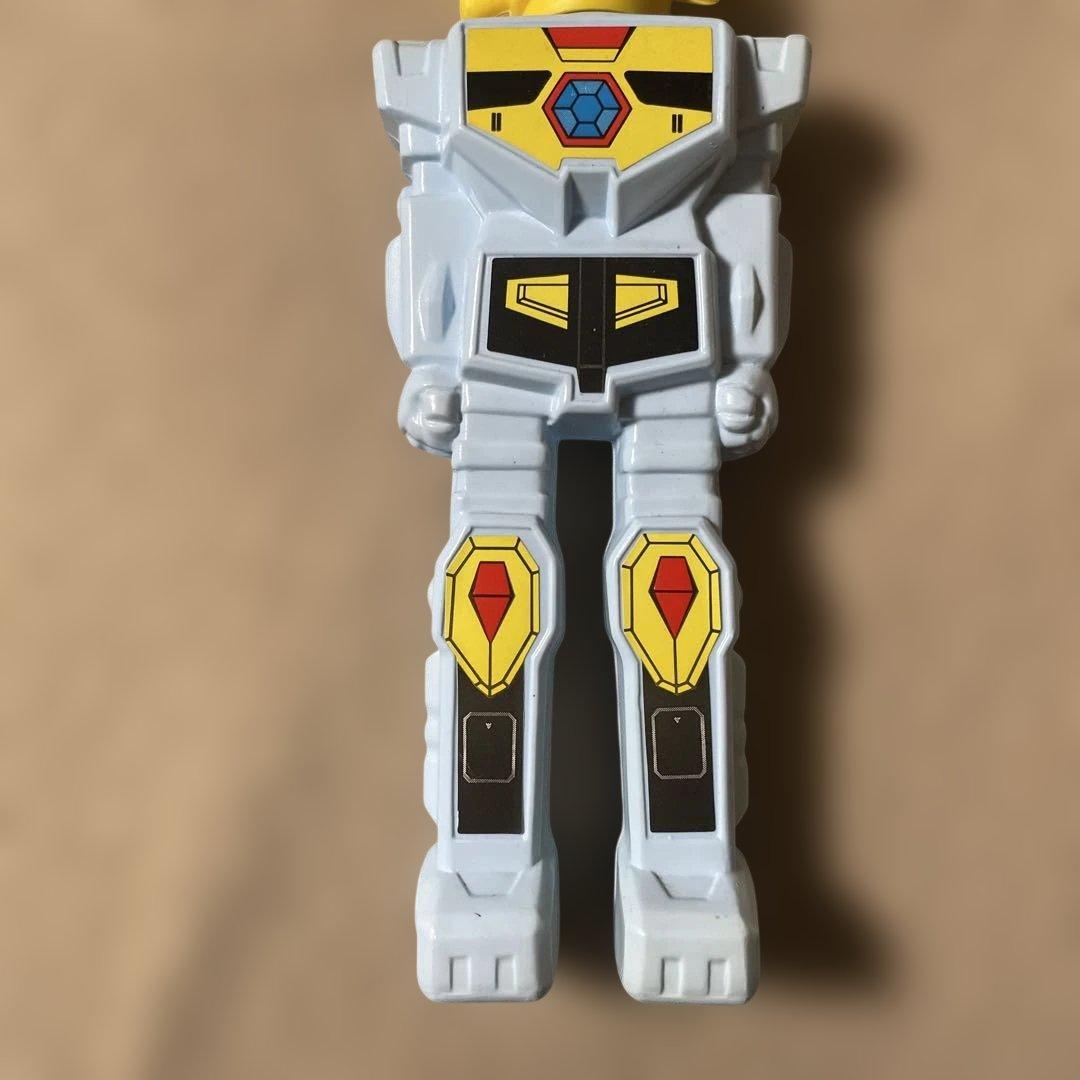 イッパツマン　子供シャンプー サンスター容器