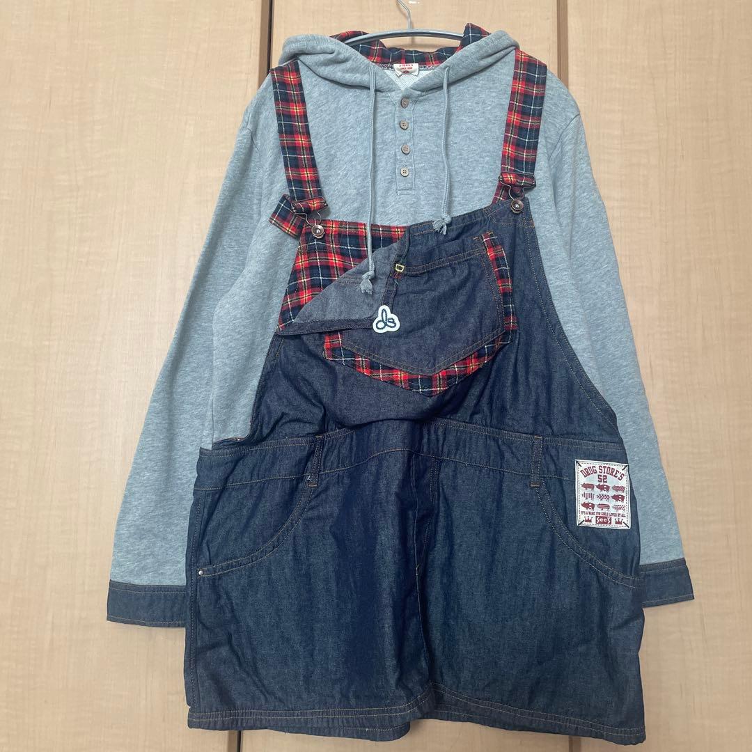 お値下げ新品タグ付DRUG STORE'S ドッキンチュニックパーカートレーナー