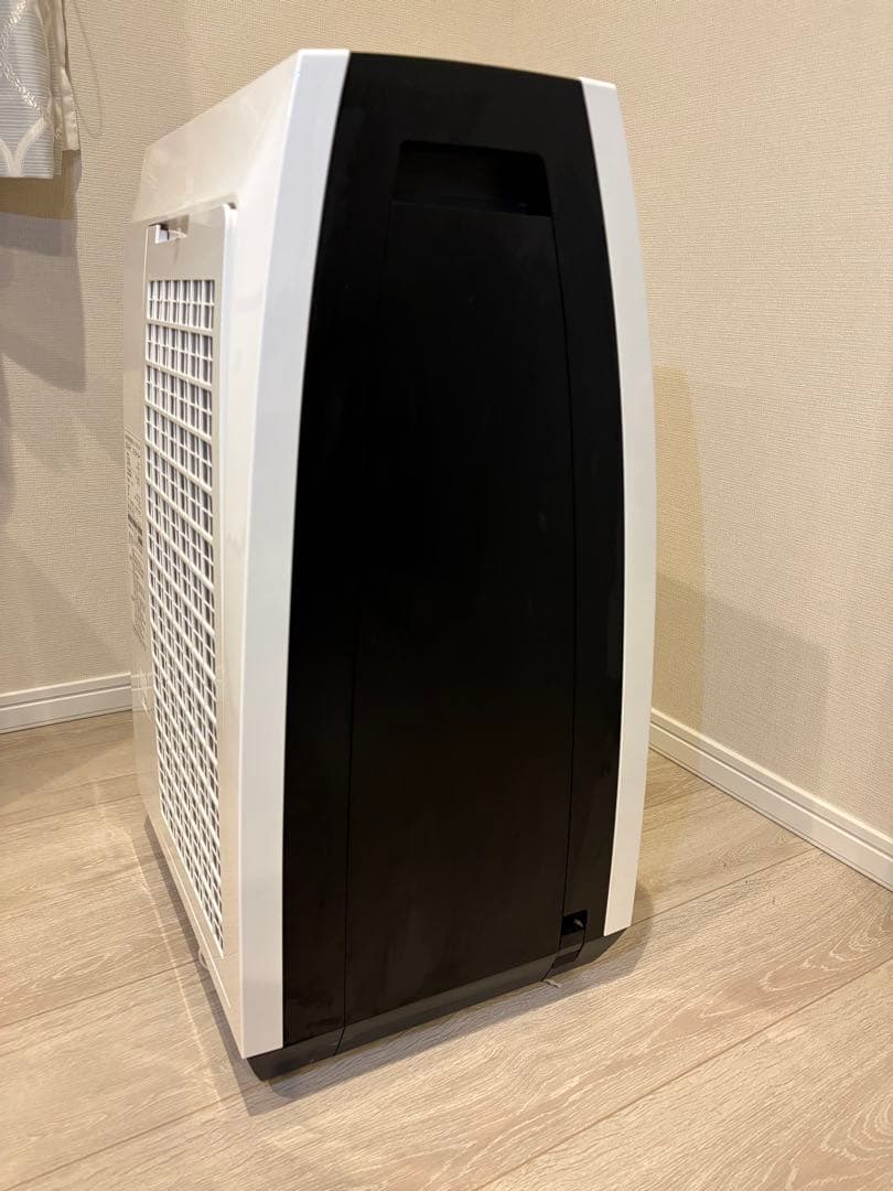 【SHARP】 除湿加湿空気清浄機 プラズマクラスター　KC-HD70-W