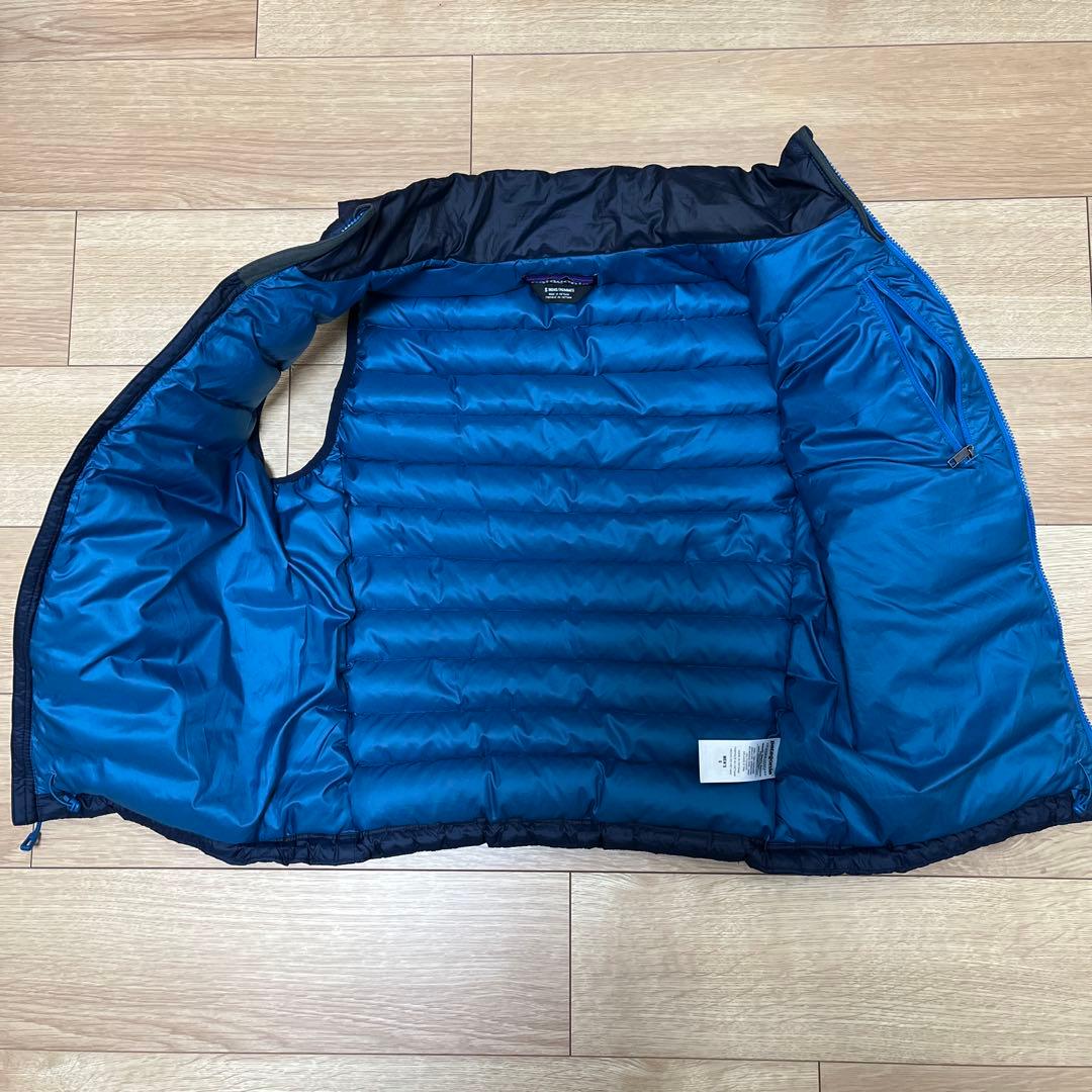 patagonia ネイビー ダウンベスト