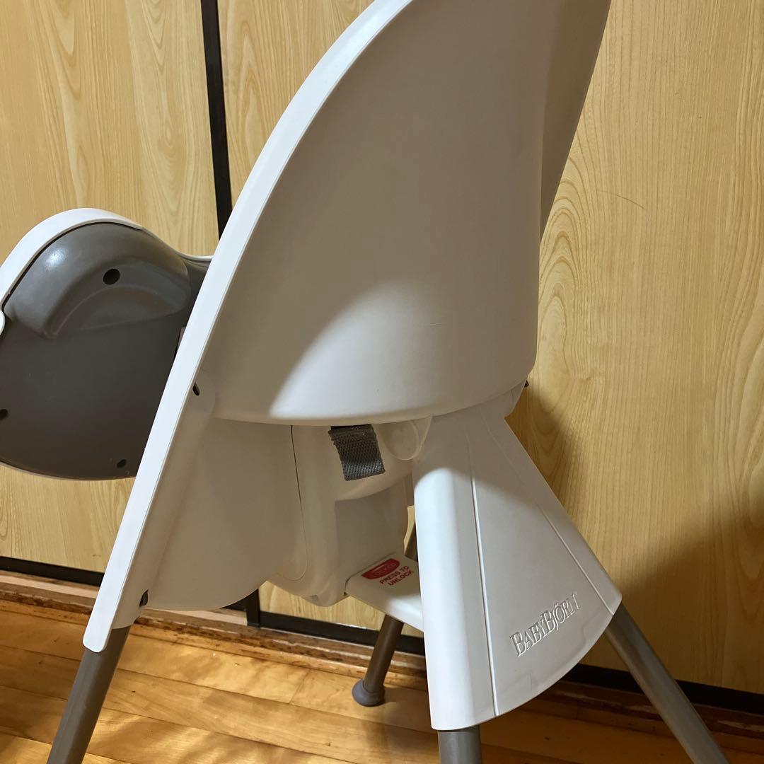 ベビービョルン ハイチェア ハーネスつき