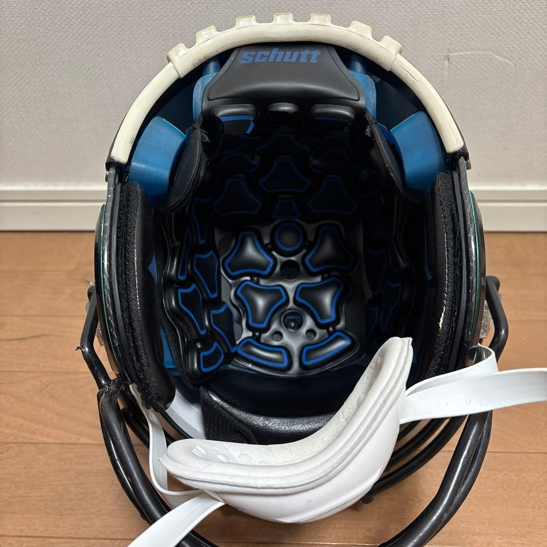 アメフトヘルメットschutt F7 Lサイズ　 値下げ交渉可能