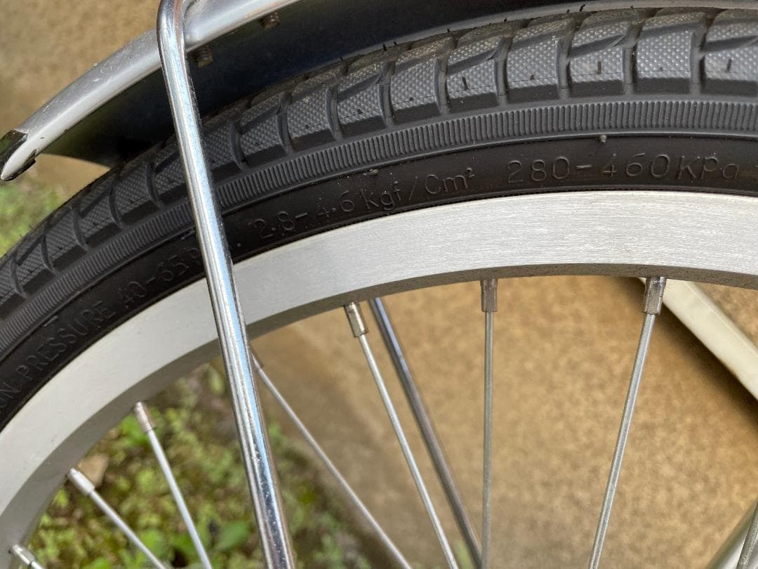 【美品】折りたたみ自転車　シマノ3段変速　20インチ