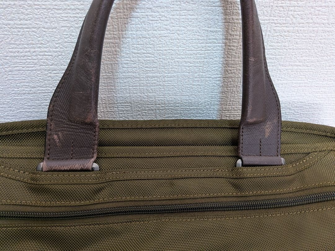 トゥミ エクスパンダブル・オーガナイザー・コンピューター・ブリーフ 26141