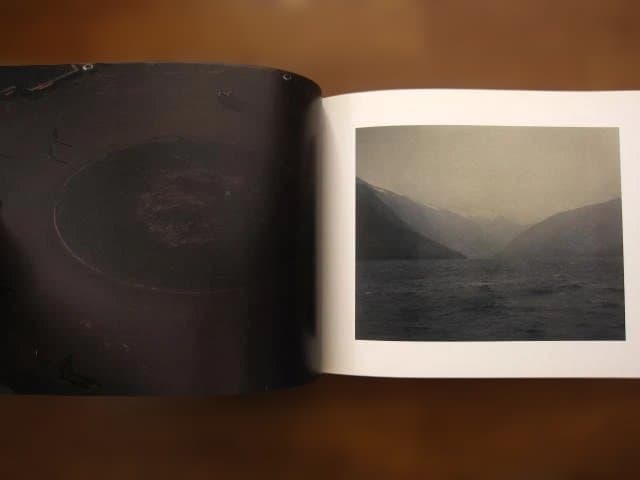 Far Too Close　Martina Hoogland Ivanow