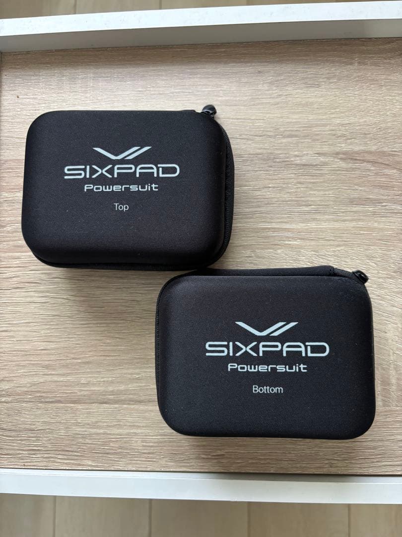シックスパッド　パワースーツ　トレーニングギア
