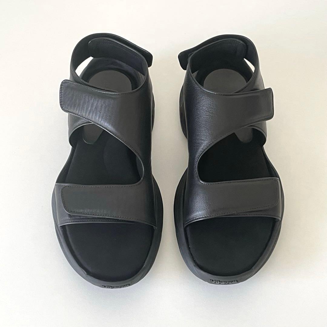 靴 ATTACHMENT 24SS CARF LEATHER SANDAL / 42