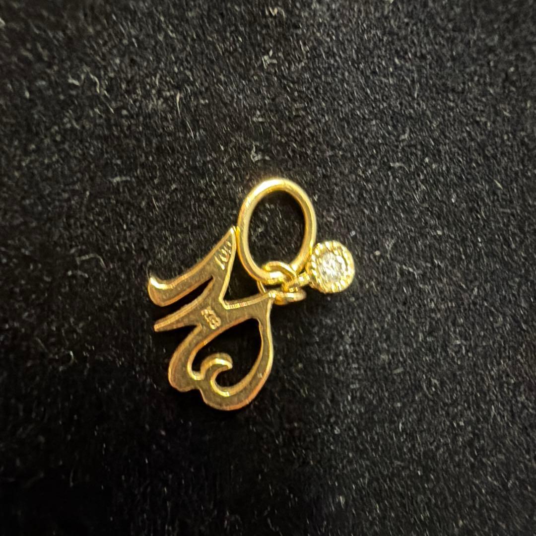k18 YG M ハート型イニシャルダイヤモンド入チャーム トップ　ah oui