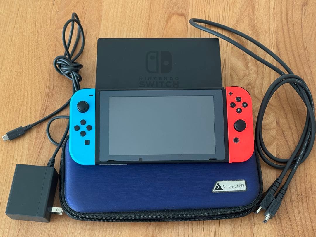 Nintendo Switch 本体 ネオンブルー/ネオンレッド ドック付