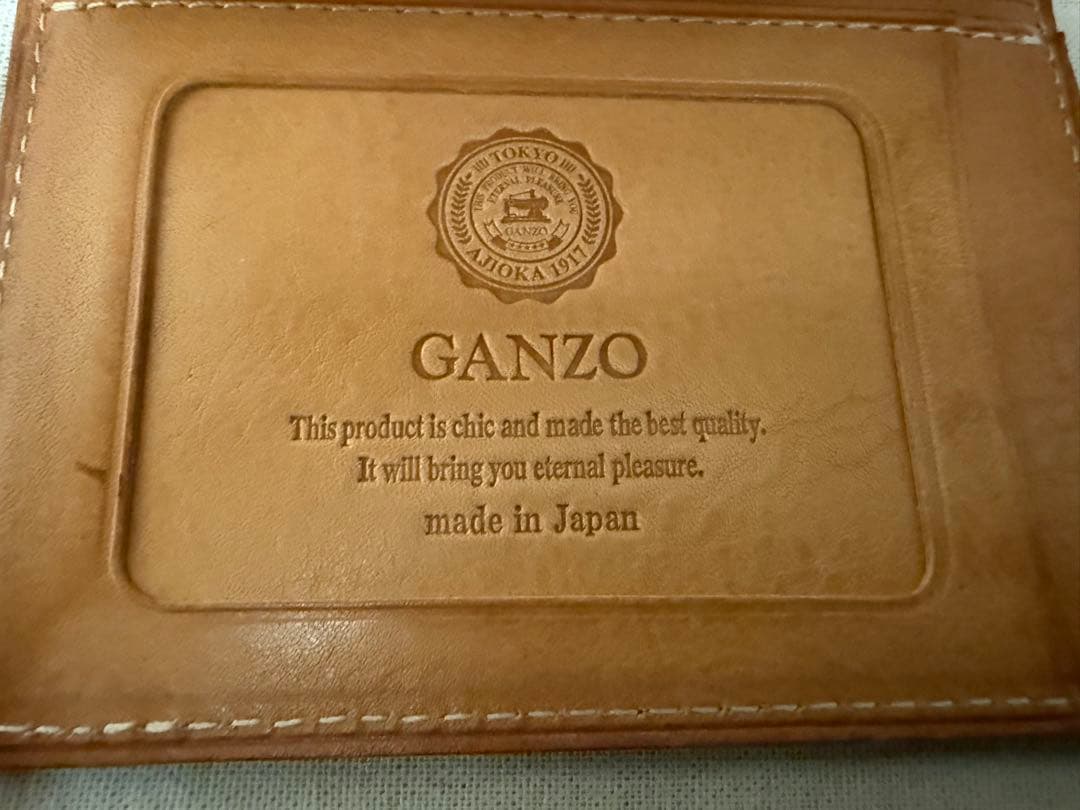 GANZO 濃紺（ネイビー）パスケース 定期入れ 定価22,000円
