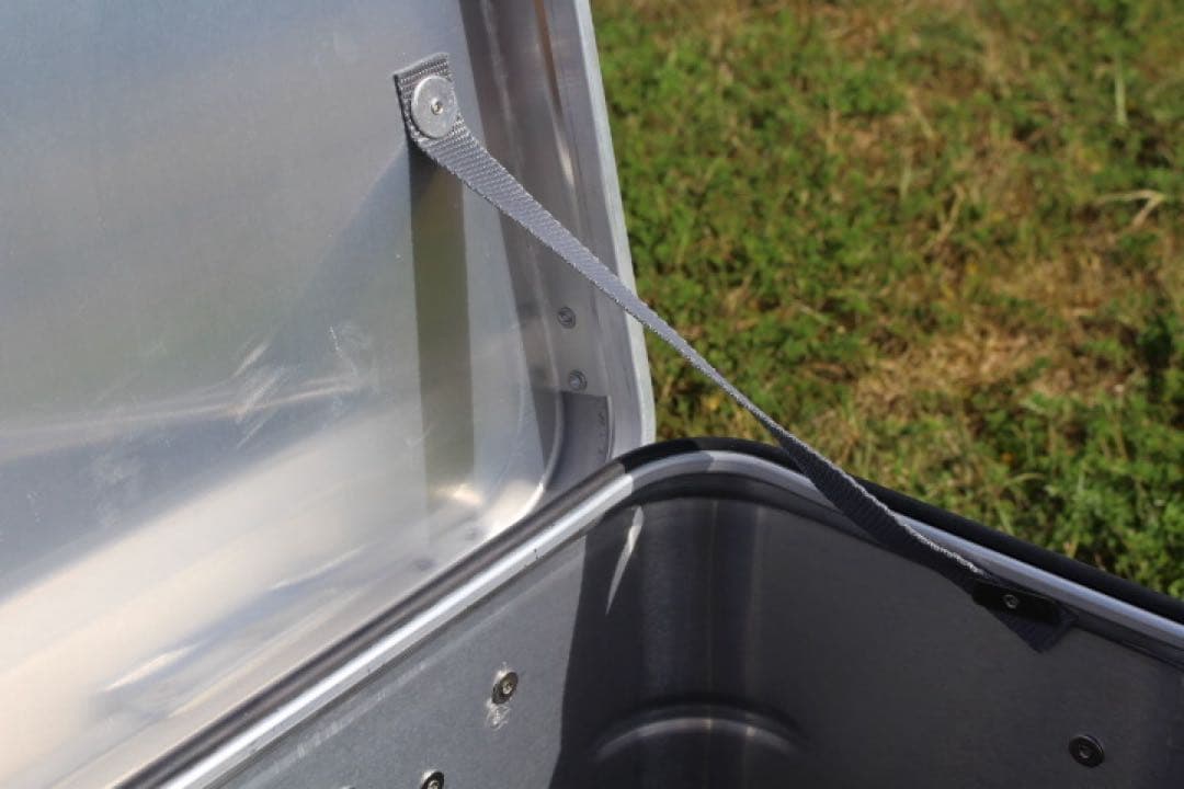 スタッキング アルミコンテナボックス ４９Ｌ ガレージ収納箱 コンテナボックス