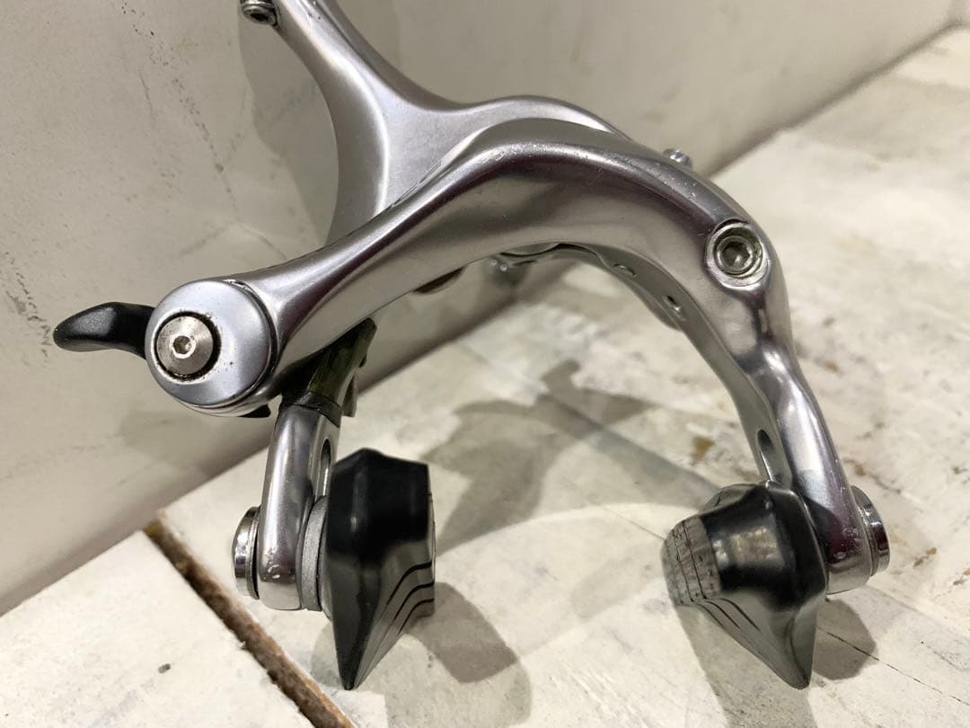 ◆DURAACEデュラエースB-7800キャリパーブレーキ◆ブレーキシューおまけ