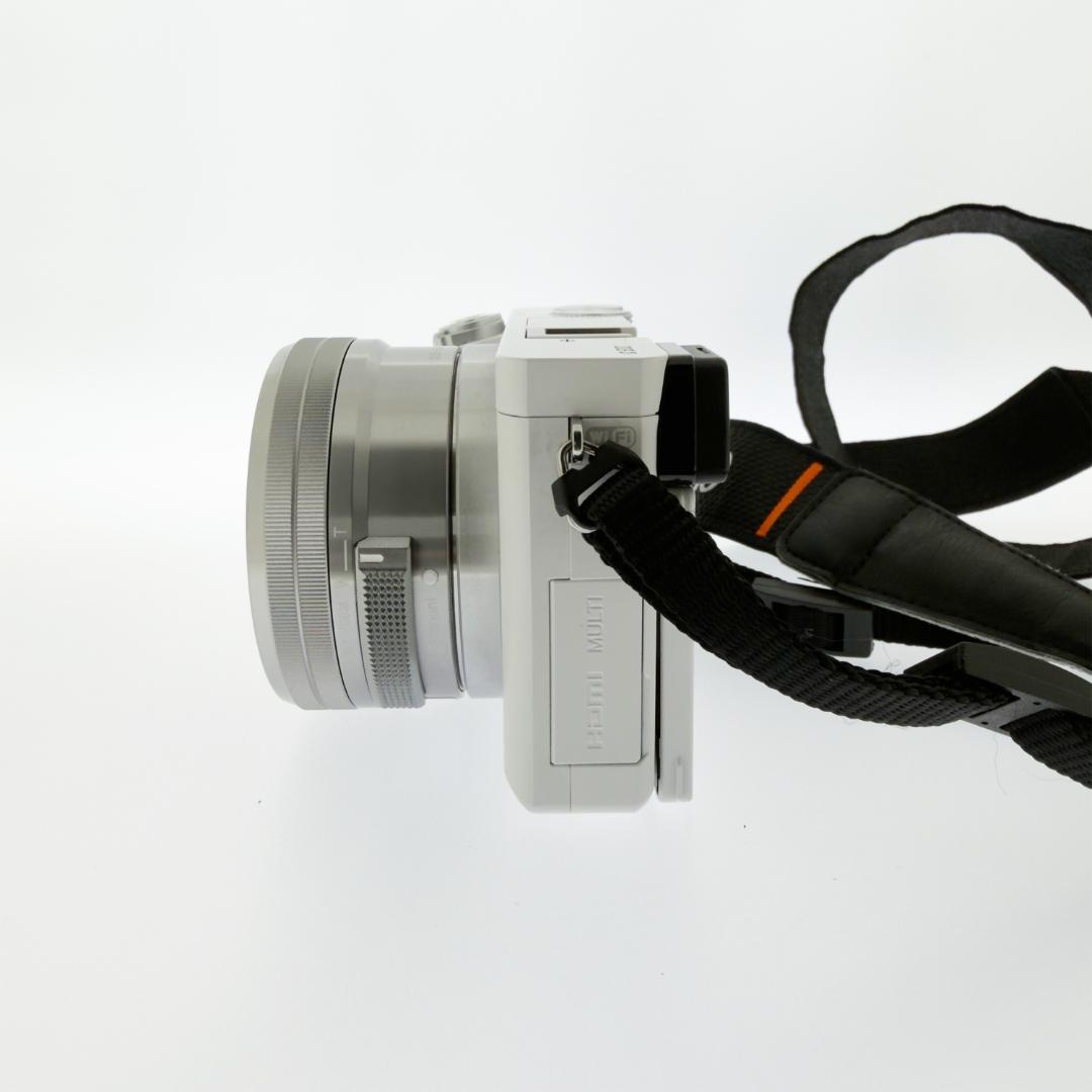 [美品] 極少ショット SONYα6000 ILCE-6000Y ダブルズーム