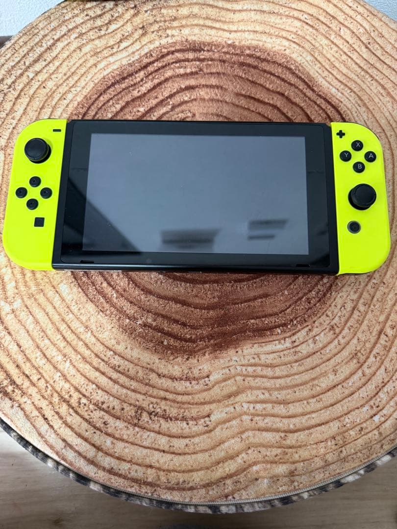 Nintendo Switch ニンテンドースイッチ本体　YEL/YEL 箱無し