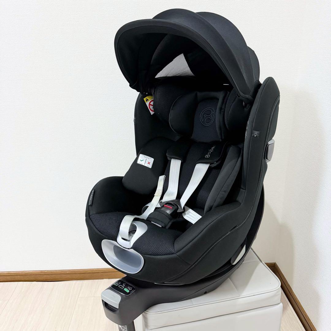 【美品現行モデル】cybexシローナT i-size＋ベースT