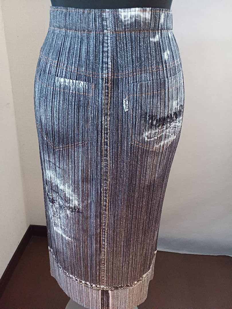 美品プリーツプリーズイッセイミヤケデニム転写プリーツセットアップ