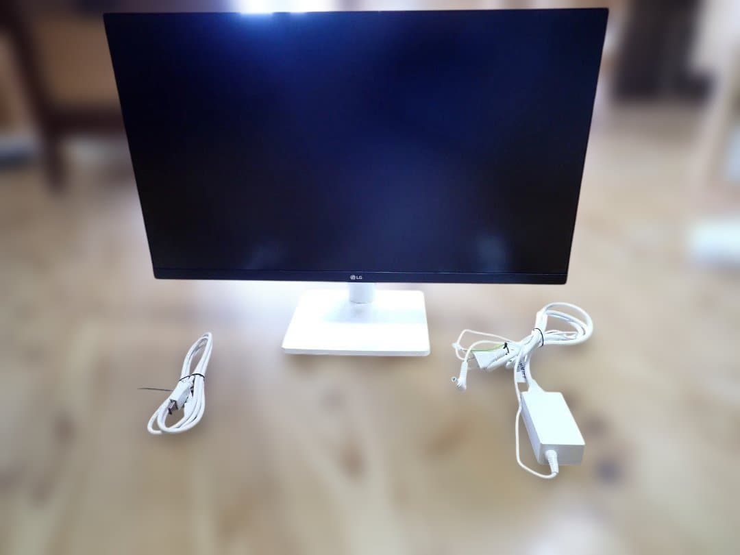 LG モニター　27us500-w