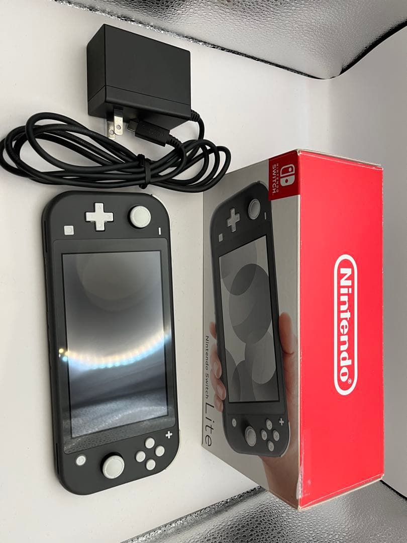 switch light 本体　グレー