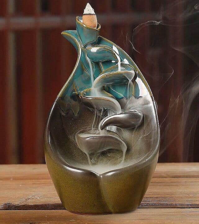 陶磁器逆流香炉蓮の葉青の左右に花源香炉家居置物