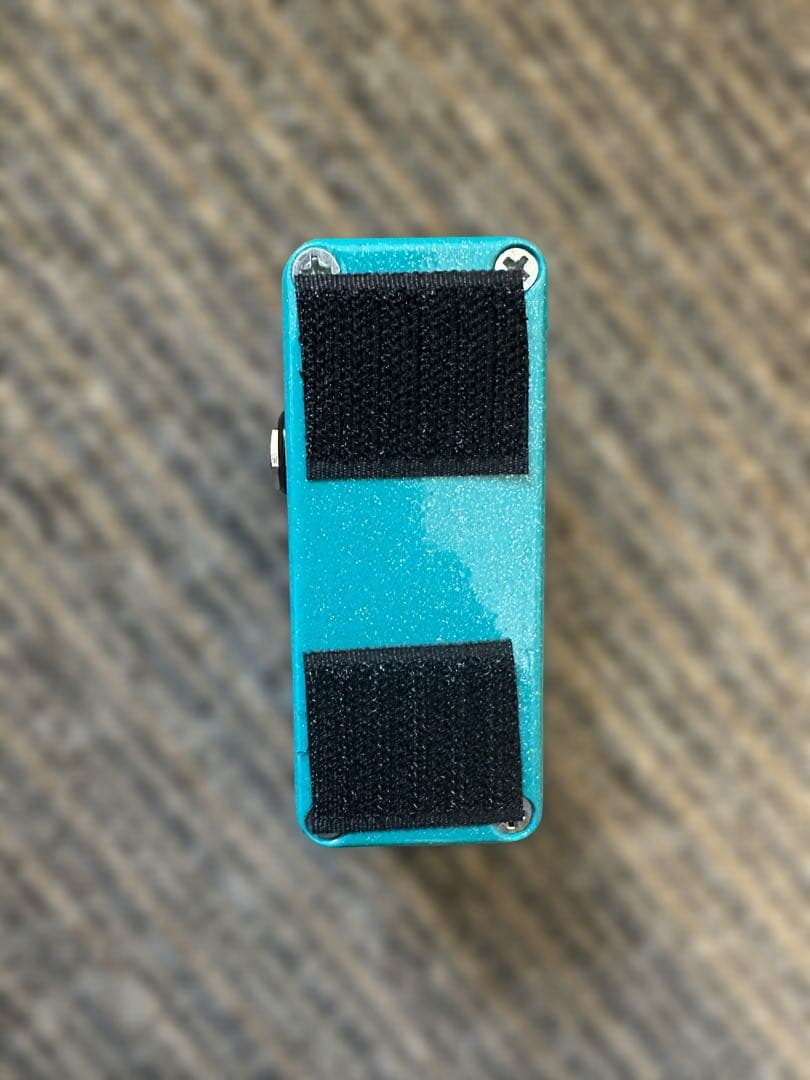 ギター Malekko analog tremolo