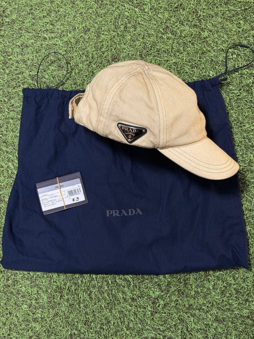 PRADA ベージュ コットンキャップ 保存袋付き