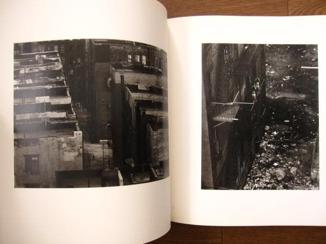 East 100th Street　Bruce Davidson