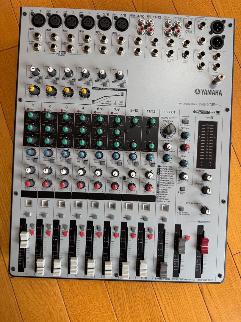 YAMAHA MG12XU 12チャンネル