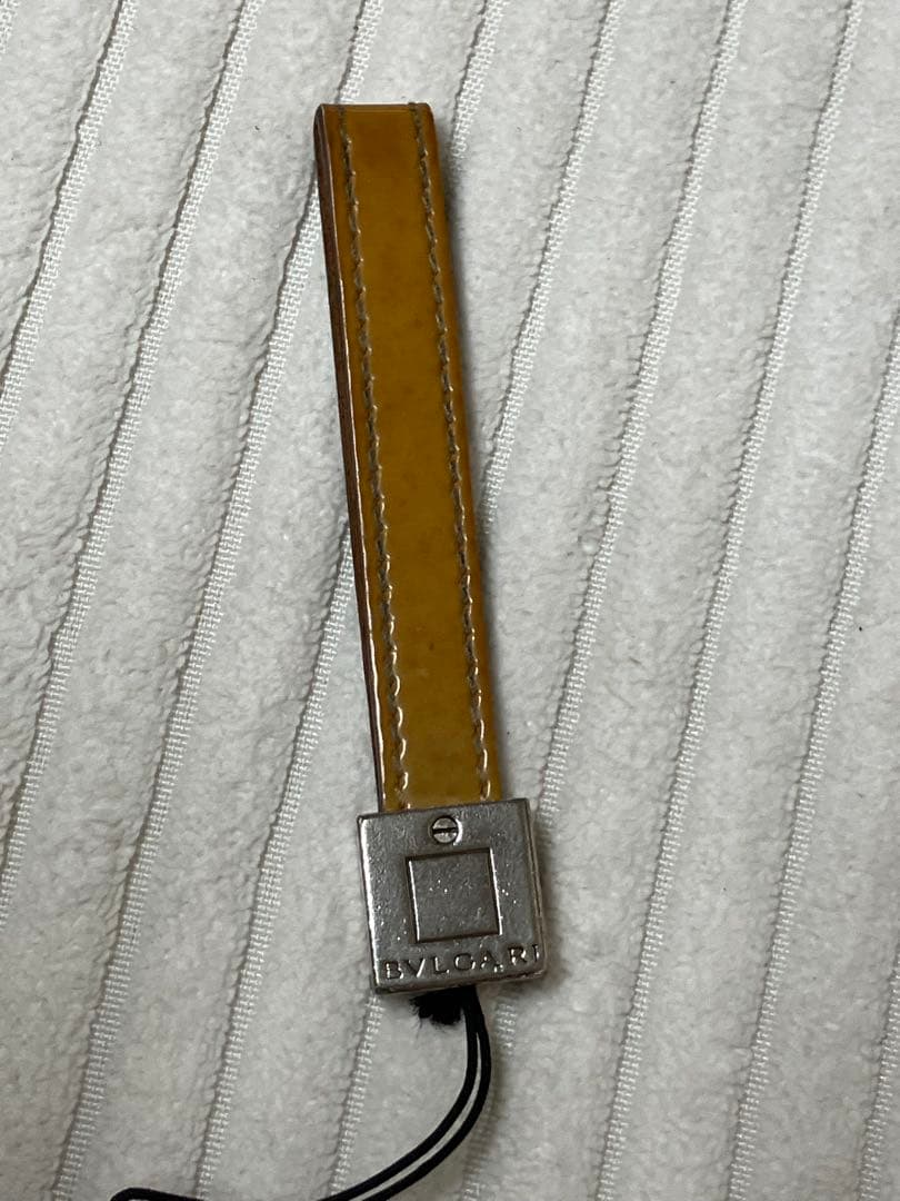 BVLGARIブルガリマンキーホルダーキーリング　GUCCI バーバリーなど