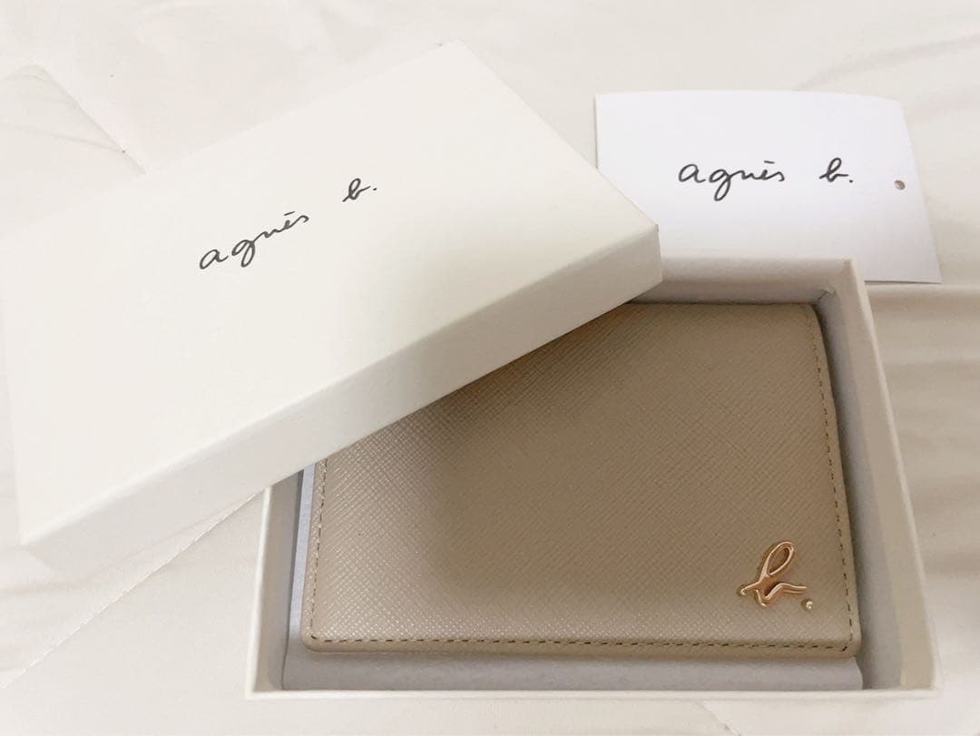 アニエスベー 名刺入れ ベージュ