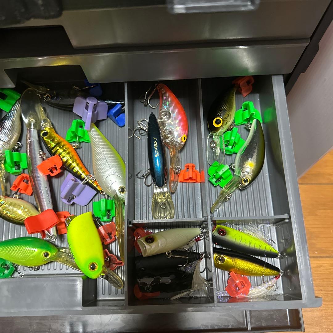 k*a様 バス釣り スピナーベイト、ハードプラグその他 BOX付き