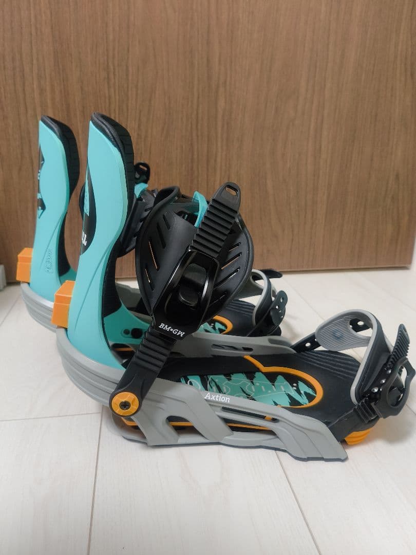 25/26 BENTL AXTION サイズM