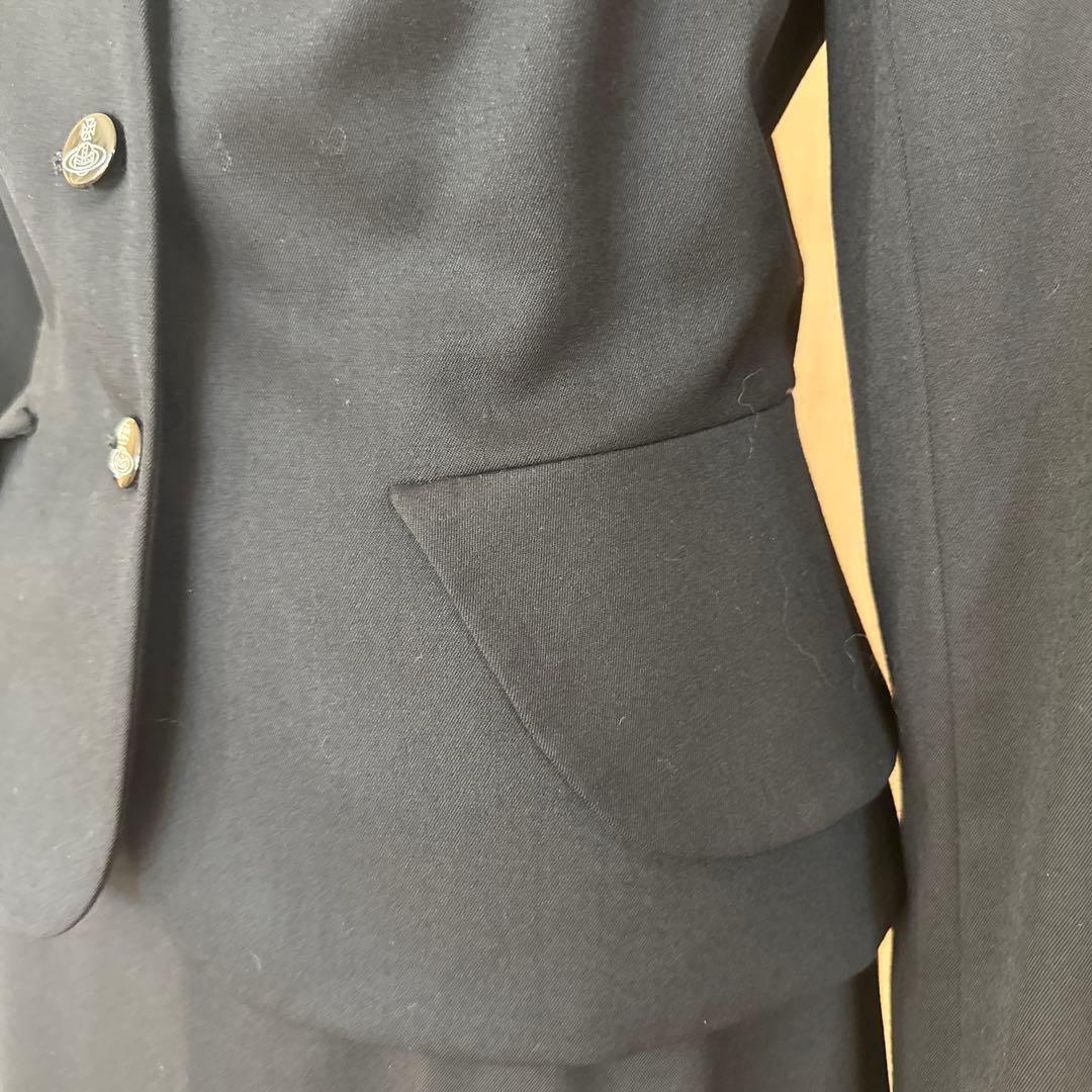 美品♡♡【入学式や卒業式に！お値引き中！】 Vivienne スーツ♡早い者勝ち