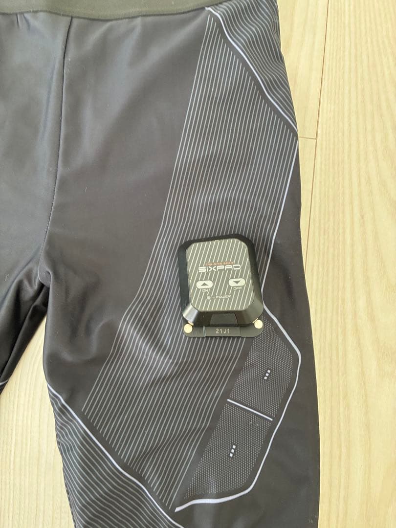 ★短時期使用★ SIXPAD パワースーツ ヒップ&レッグ　メンズ★Lサイズ