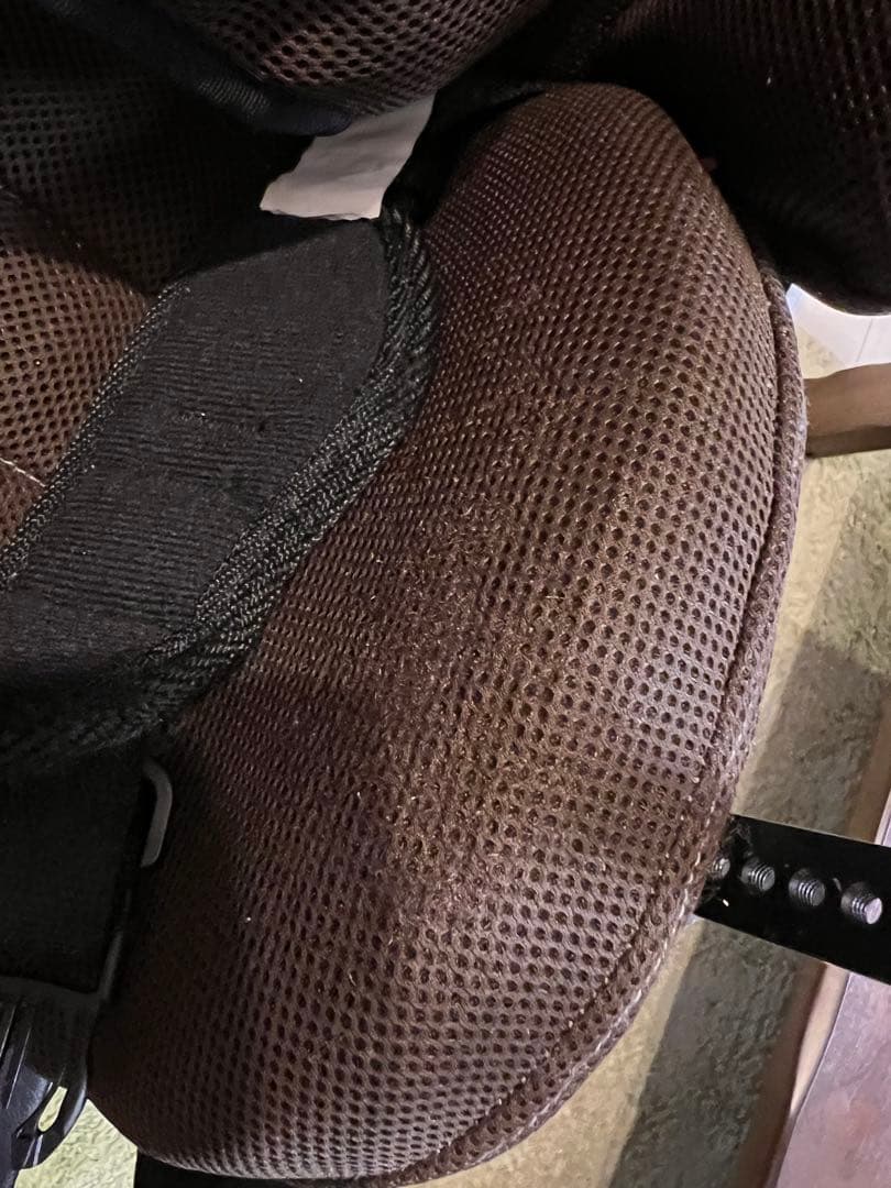 座位保持椅子パンダ・昇降式・テーブルつき