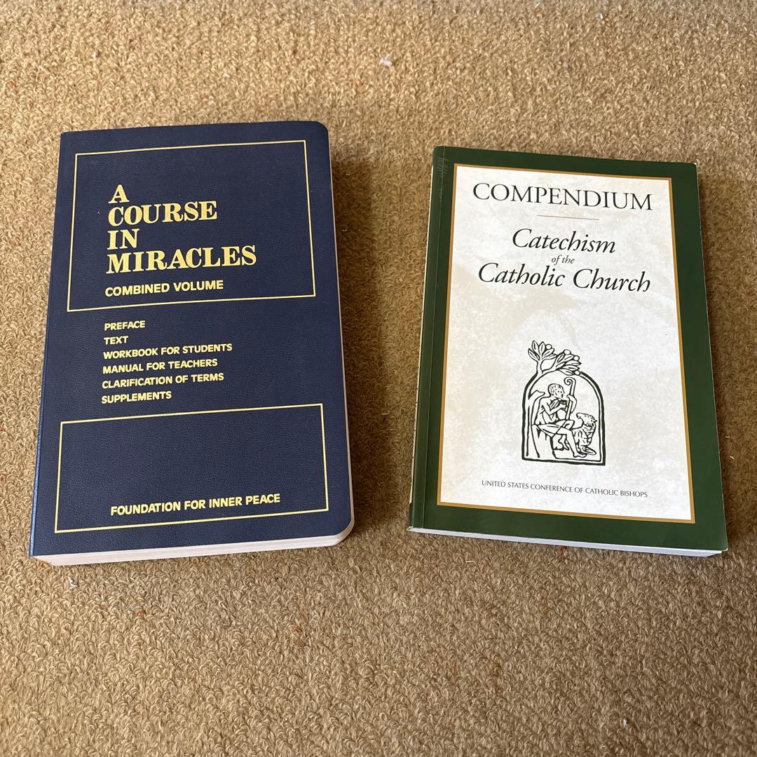 洋書 A Course in Miracle&Catechism Compendium