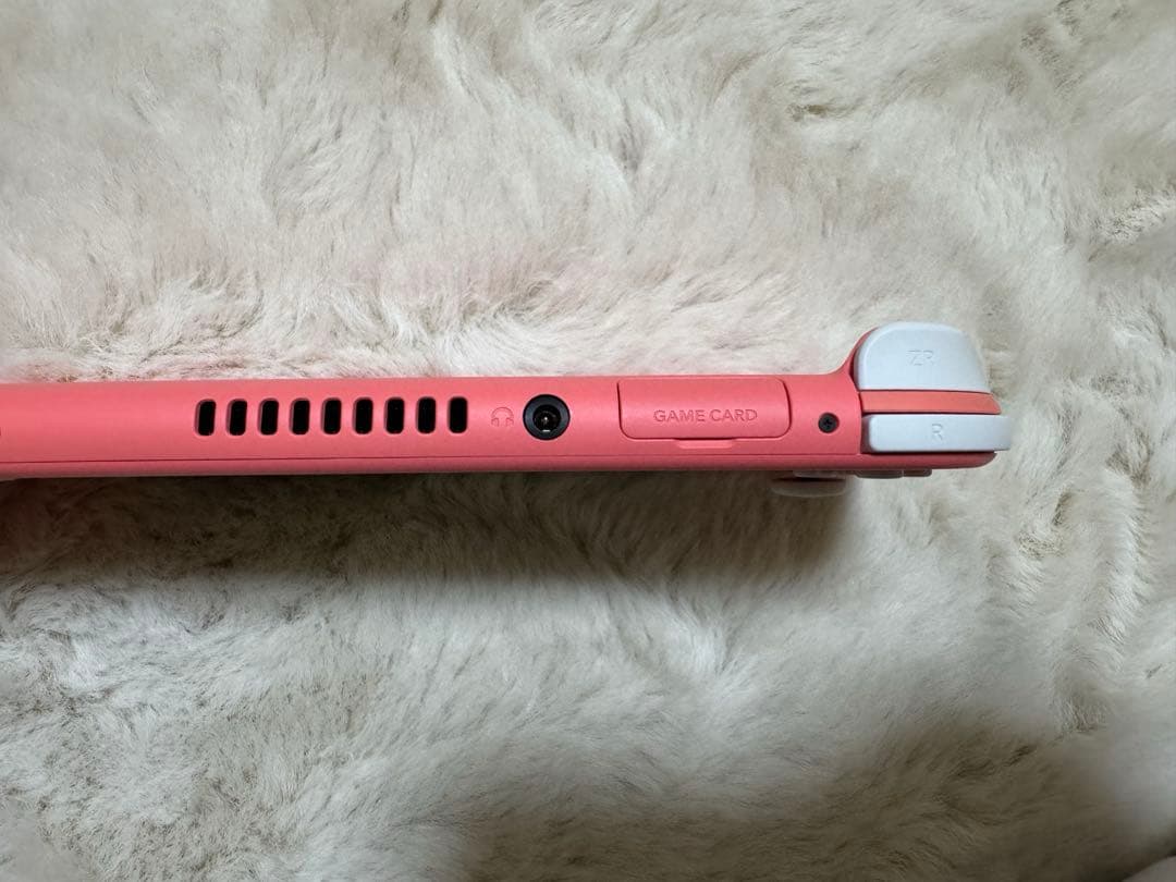 ニンテンドーswitch ライト　コーラル