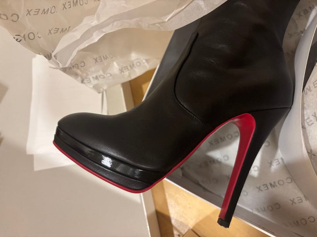 美品ほぼ新品未使用COMEX ブラック×レッド ニーハイブーツ 高ヒール 箱付き