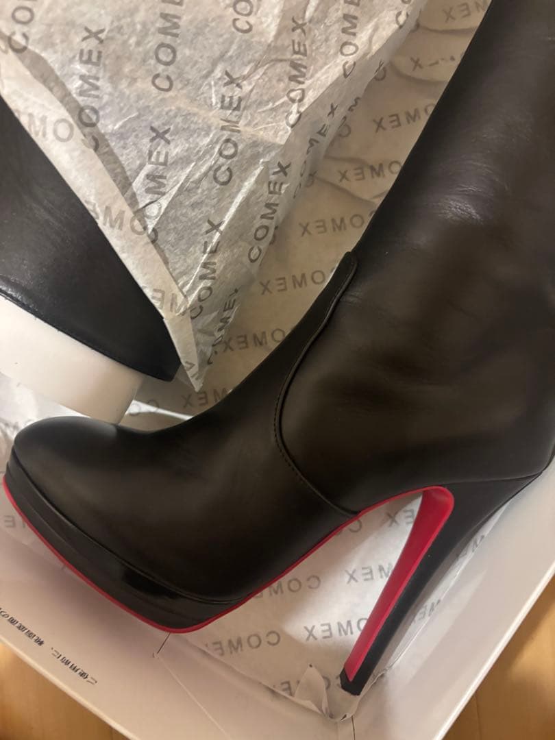 美品ほぼ新品未使用COMEX ブラック×レッド ニーハイブーツ 高ヒール 箱付き
