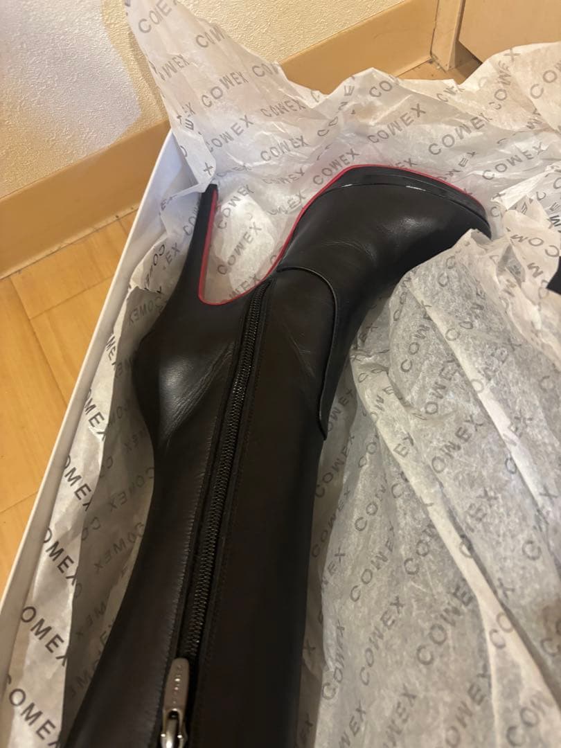 美品ほぼ新品未使用COMEX ブラック×レッド ニーハイブーツ 高ヒール 箱付き