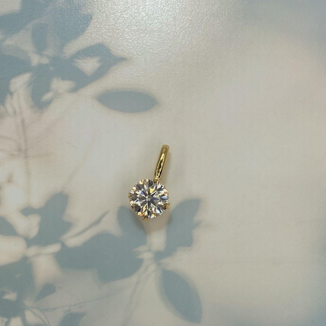 K18 18キン 18k 18金 5mm モアッサナイト　ペンダント　トップ